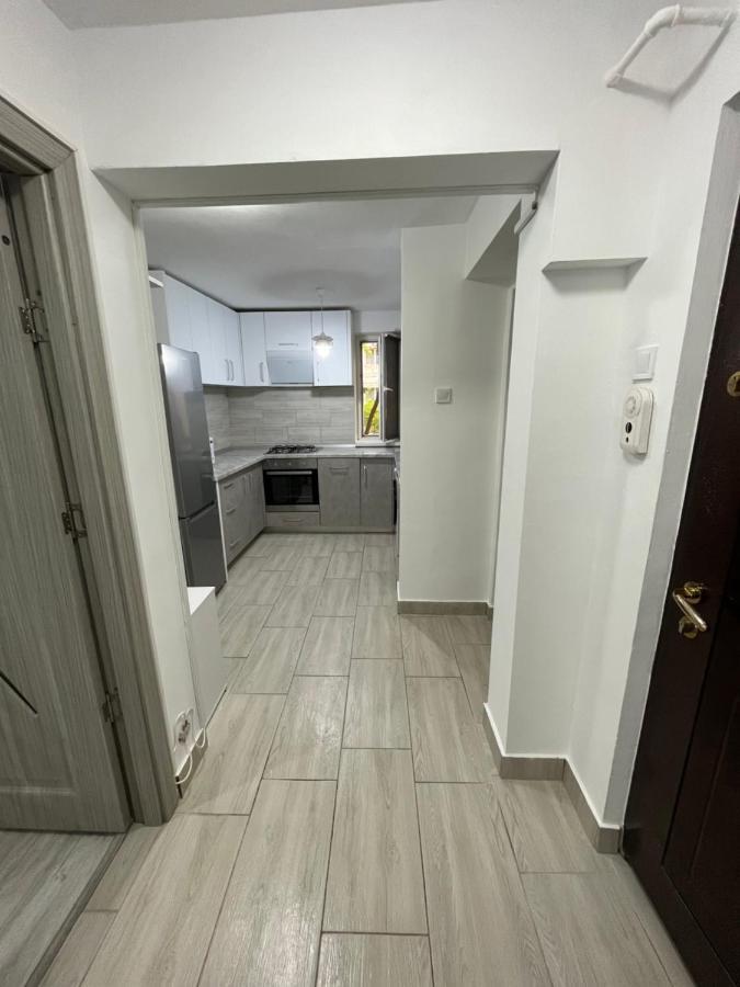 Home Sweet Home Apartment With 3 Rooms Бузэу Экстерьер фото