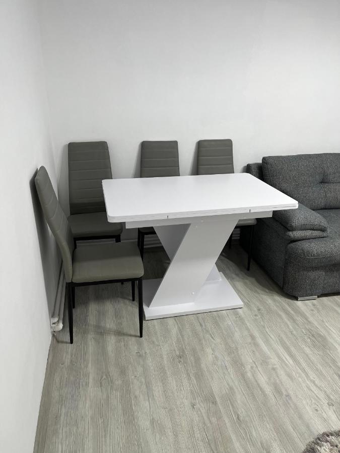 Home Sweet Home Apartment With 3 Rooms Бузэу Экстерьер фото